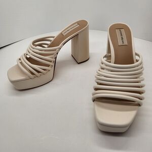 Antonio Melani sandals 9.5 cream leather chunky platform heel straps Y2K new$110